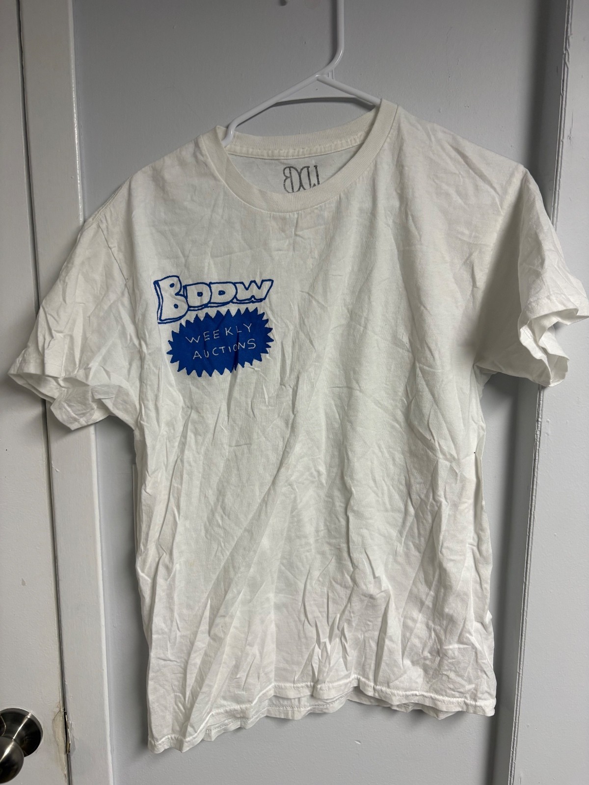 Vintage BDW Weekly Auctions White Graphic T-Shirt Medium