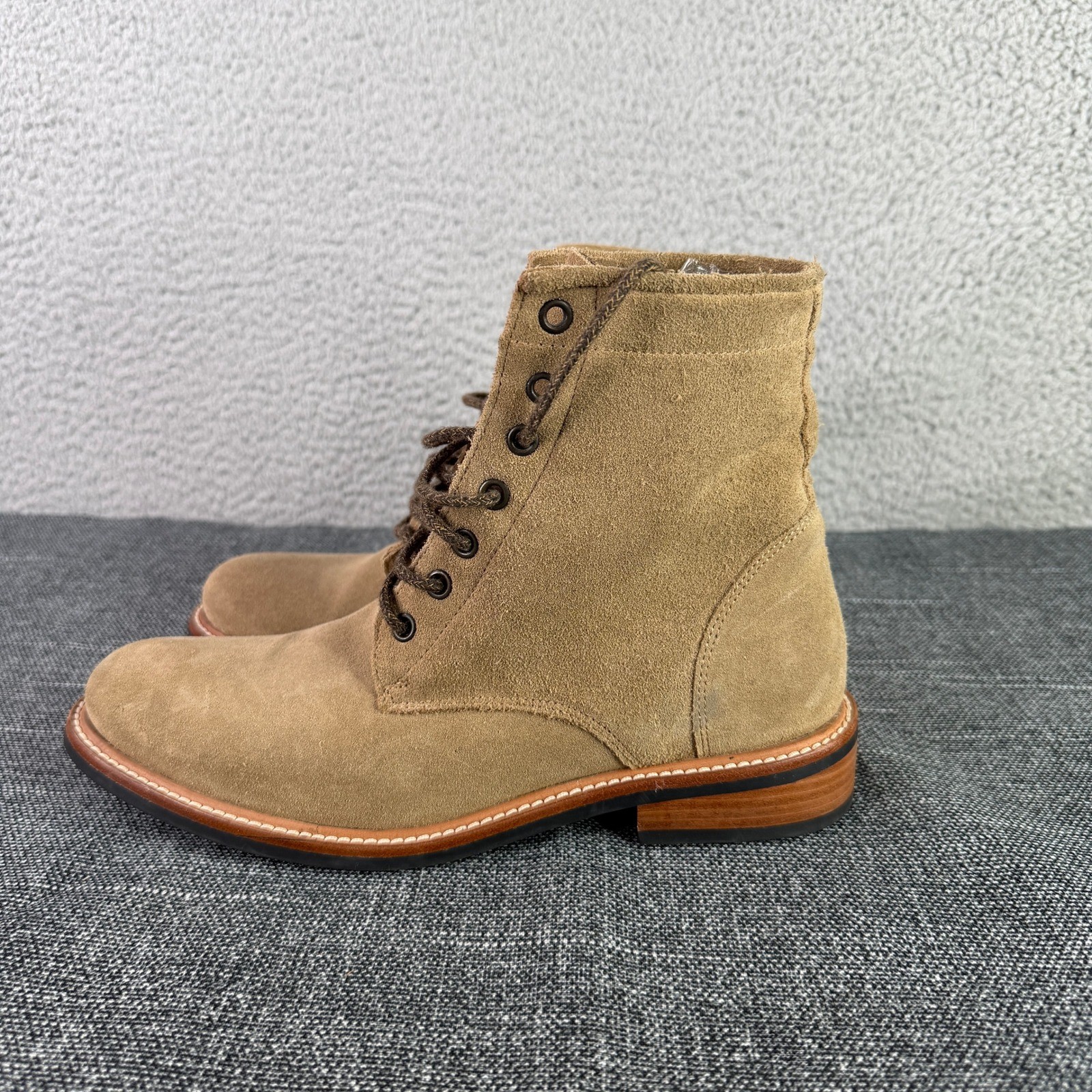 Nisolo Andres Everyday Boot Mens 9 Oak Tan Suede Lace Up Goodyear Welt 8740-6672