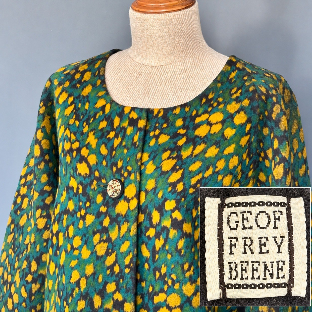 Vintage 1989 Geoffrey Beene Wool Coat | M/L | Jewel Buttons | Couture | Museum |