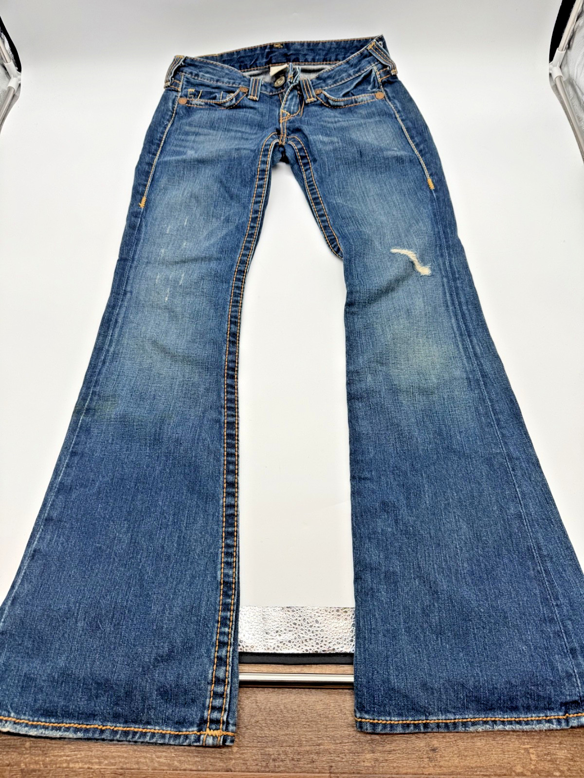 Vintage True Religion Womesn Jeans 27 Low Rise Flare - Early 2000s Vintage True Religion Womesn Jeans 27 Low Rise Flare - Early 2000s