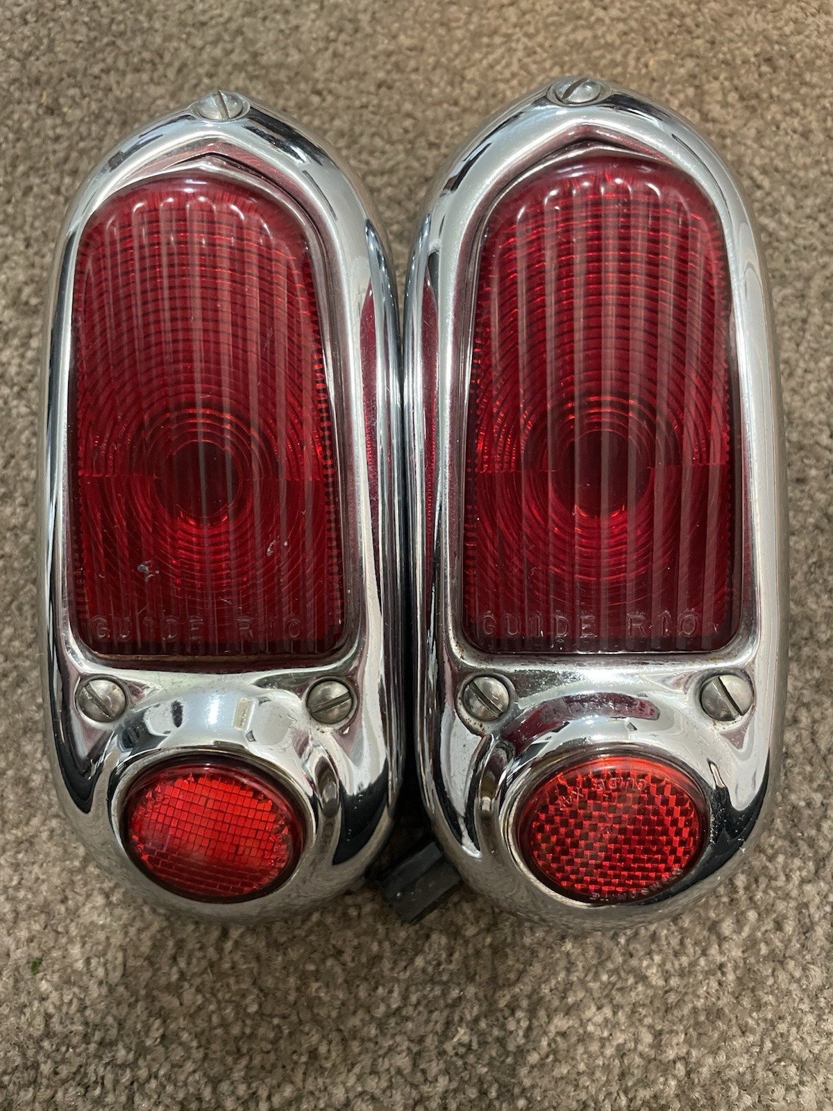 1949 1950 Chevrolet Tail Light Assemblies. Super Nice OEM GUIDE