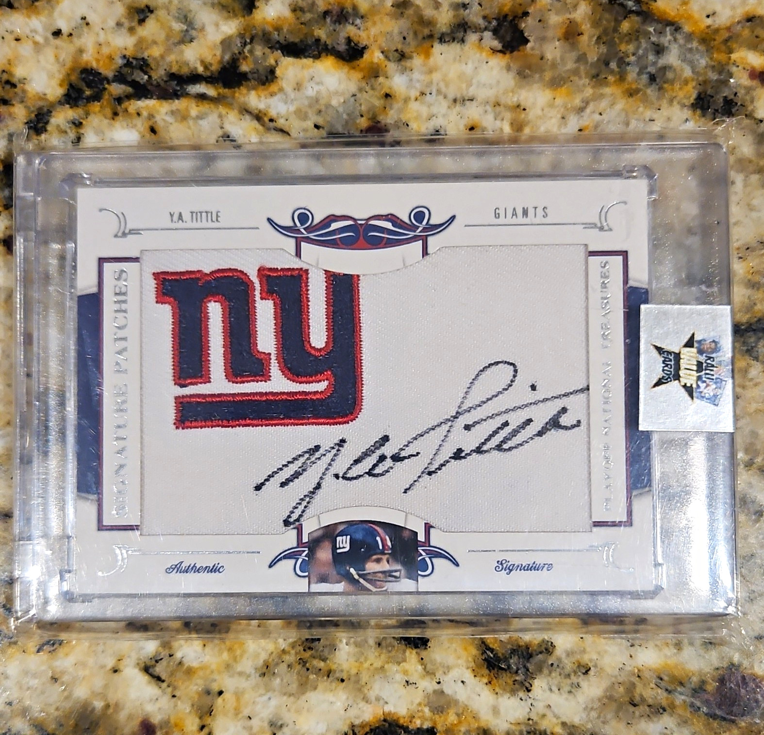 Donruss/Playoff 2008 National Treasures Y.A. Tittle Auto Patch #83 2/26 Giants Donruss/Playoff 2008 National Treasures Y.A. Tittle Auto Patch #83 2/26 Giants