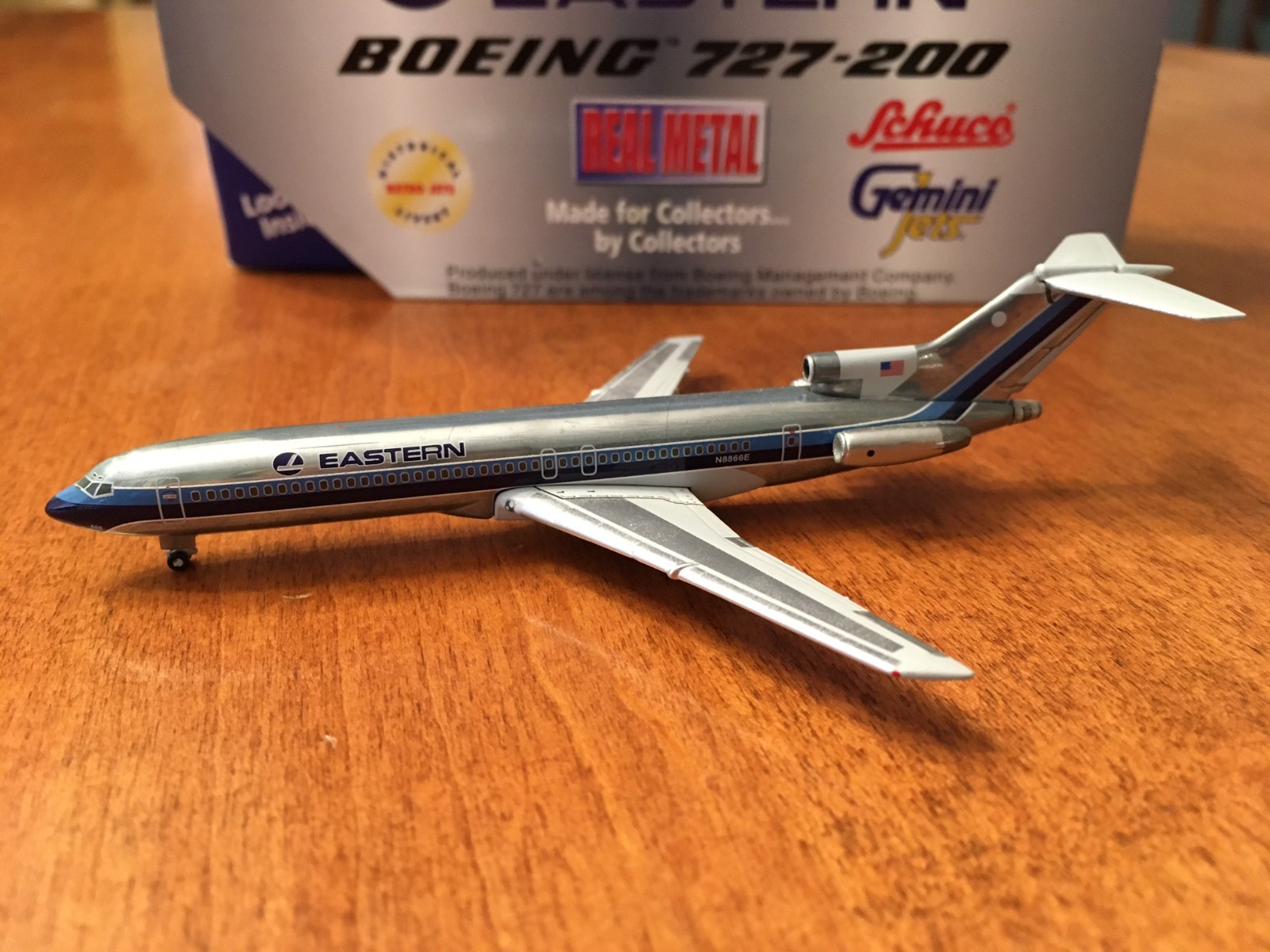 GeminiJets 1:400 Boeing 727-225 Eastern Airlines N8866E Limited Edition