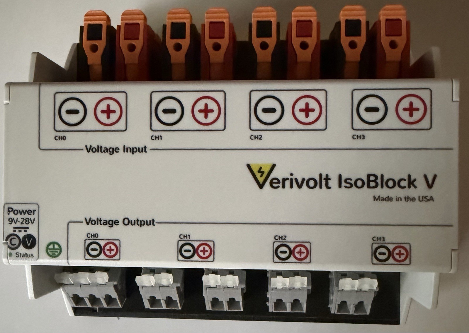Verivolt IsoBlock V-4c 750V:10V Voltage Sensor