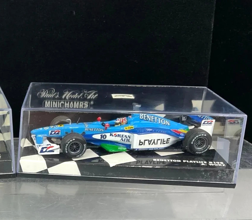 Minichamps 1/43 Benetton Playlife B199 - G. Fisichella 1999
