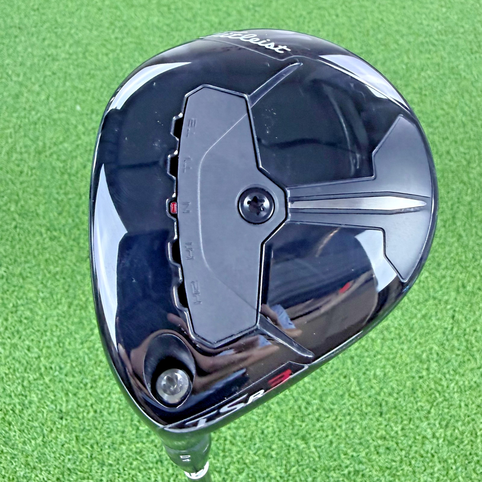 Titleist TSR3 3-Wood LH 15° HZRDUS Gen4 Black 6.0 Stiff Shaft Tour Velvet Grip Titleist TSR3 3-Wood LH 15° HZRDUS Gen4 Black 6.0 Stiff Shaft Tour Velvet Grip
