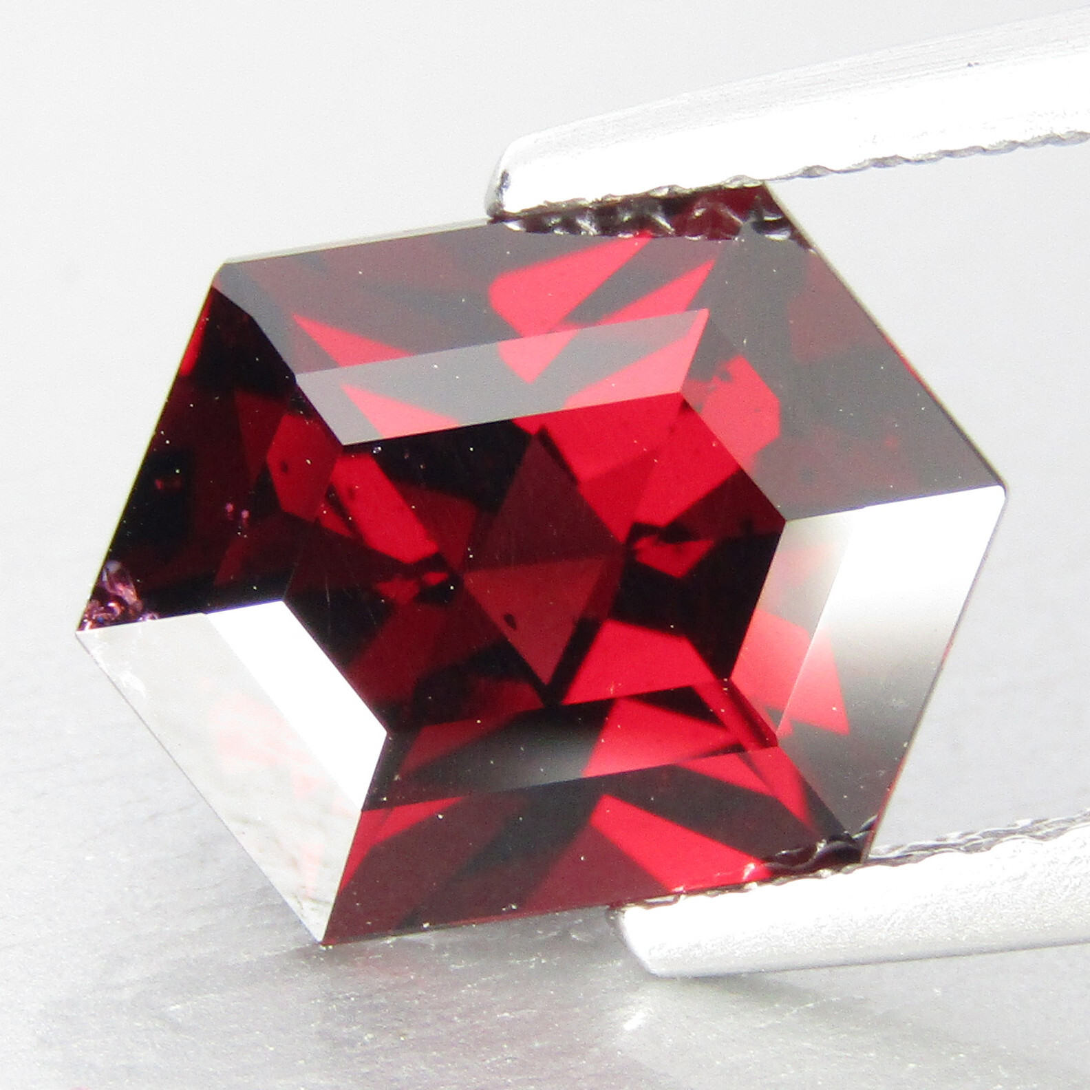 3.83Cts Excellent Natural Almandine Garnet Fancy Hexagon Cut Collection Gemstone