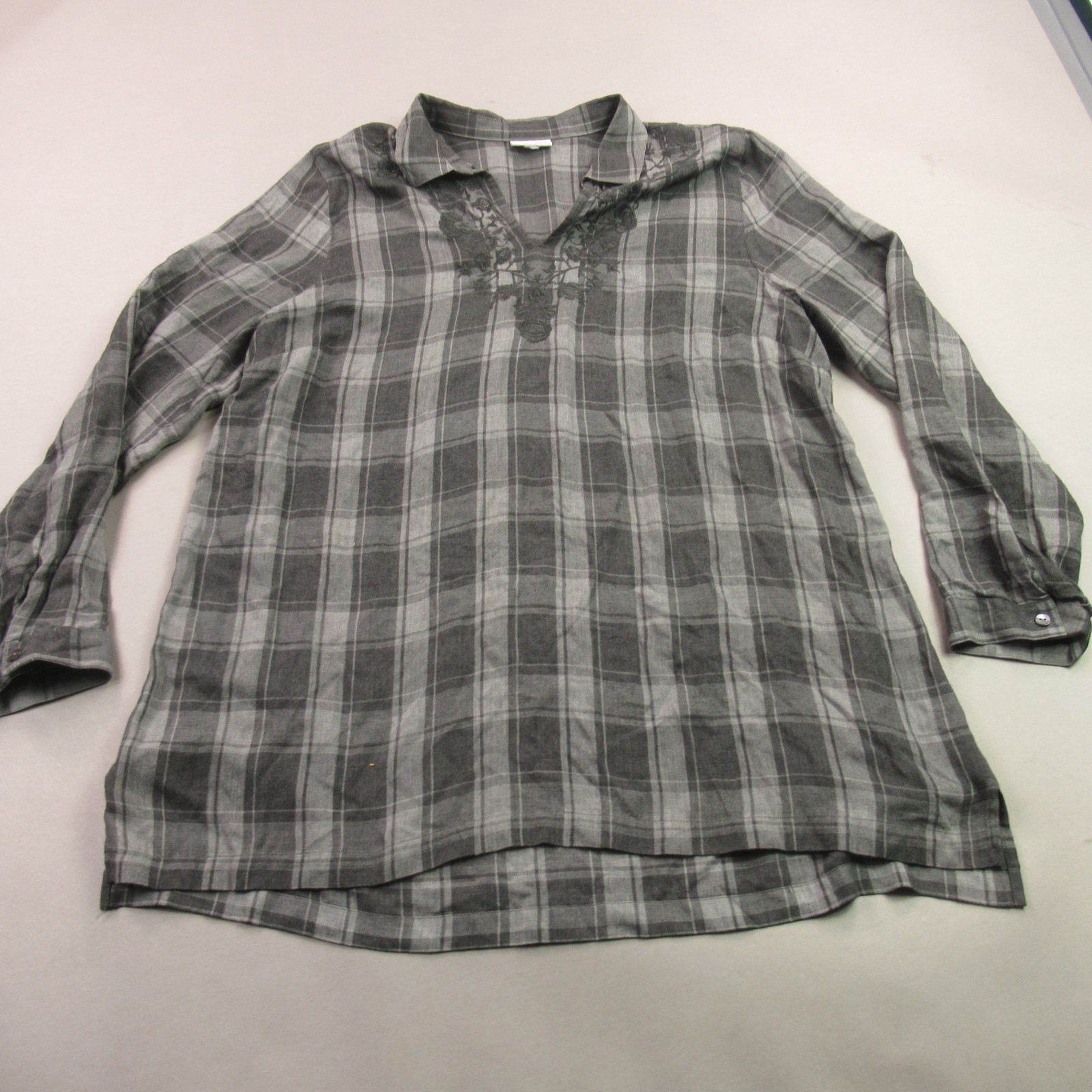 J Jill Shirt Womens Long Sleeve V Neck Outdoor Collared Gray Plaid Casual