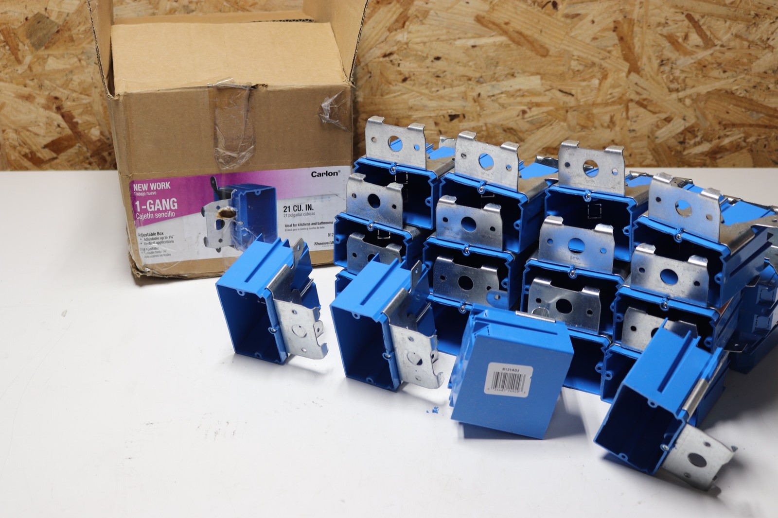 24x Lot Carlon New Work 1-Gang Adjustable Box B121ADJ Electrical Box 24x Lot Carlon New Work 1-Gang Adjustable Box B121ADJ Electrical Box