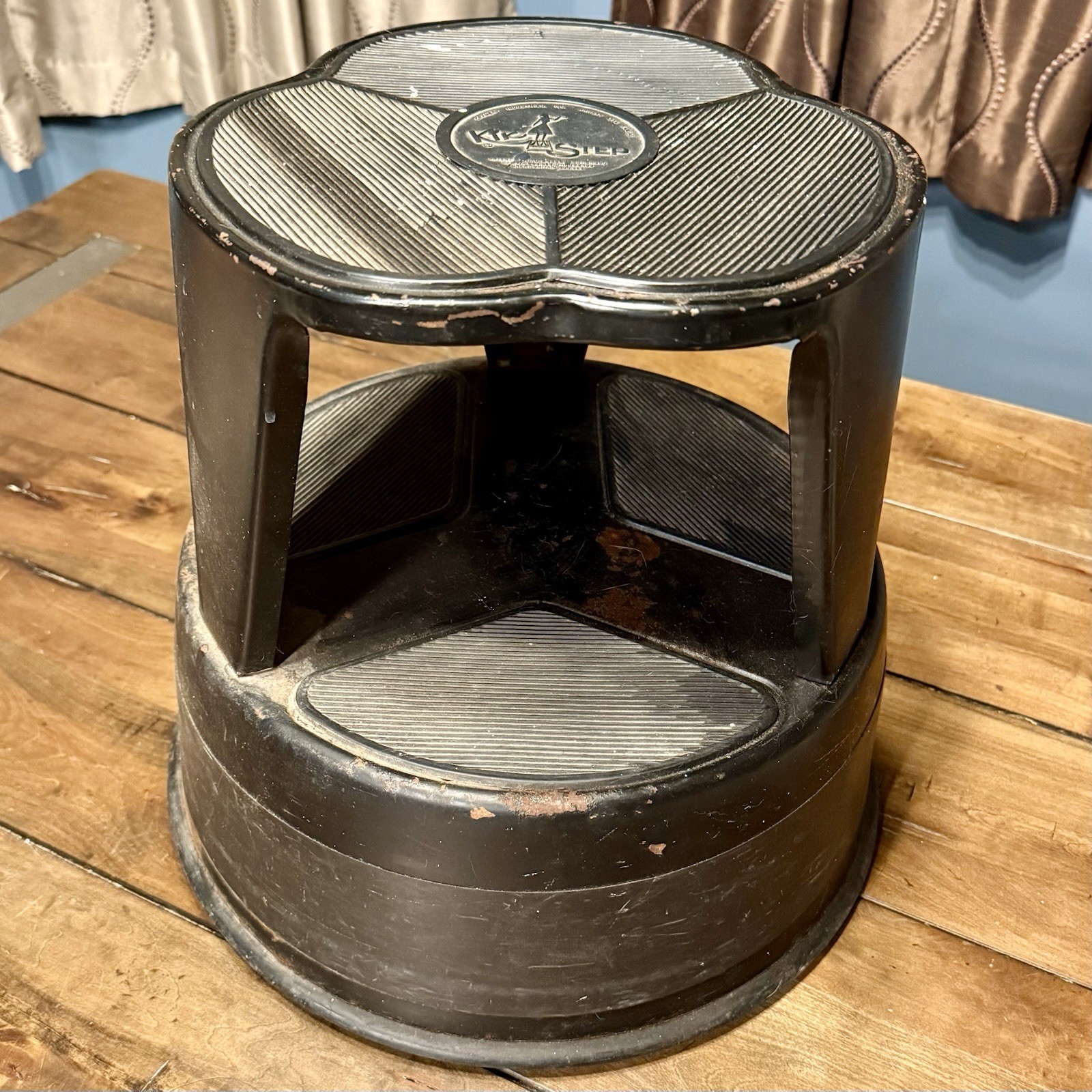 VTG 60s Cramer Kik-Step Black Library Kitchen Steel Rolling Stool 16x14