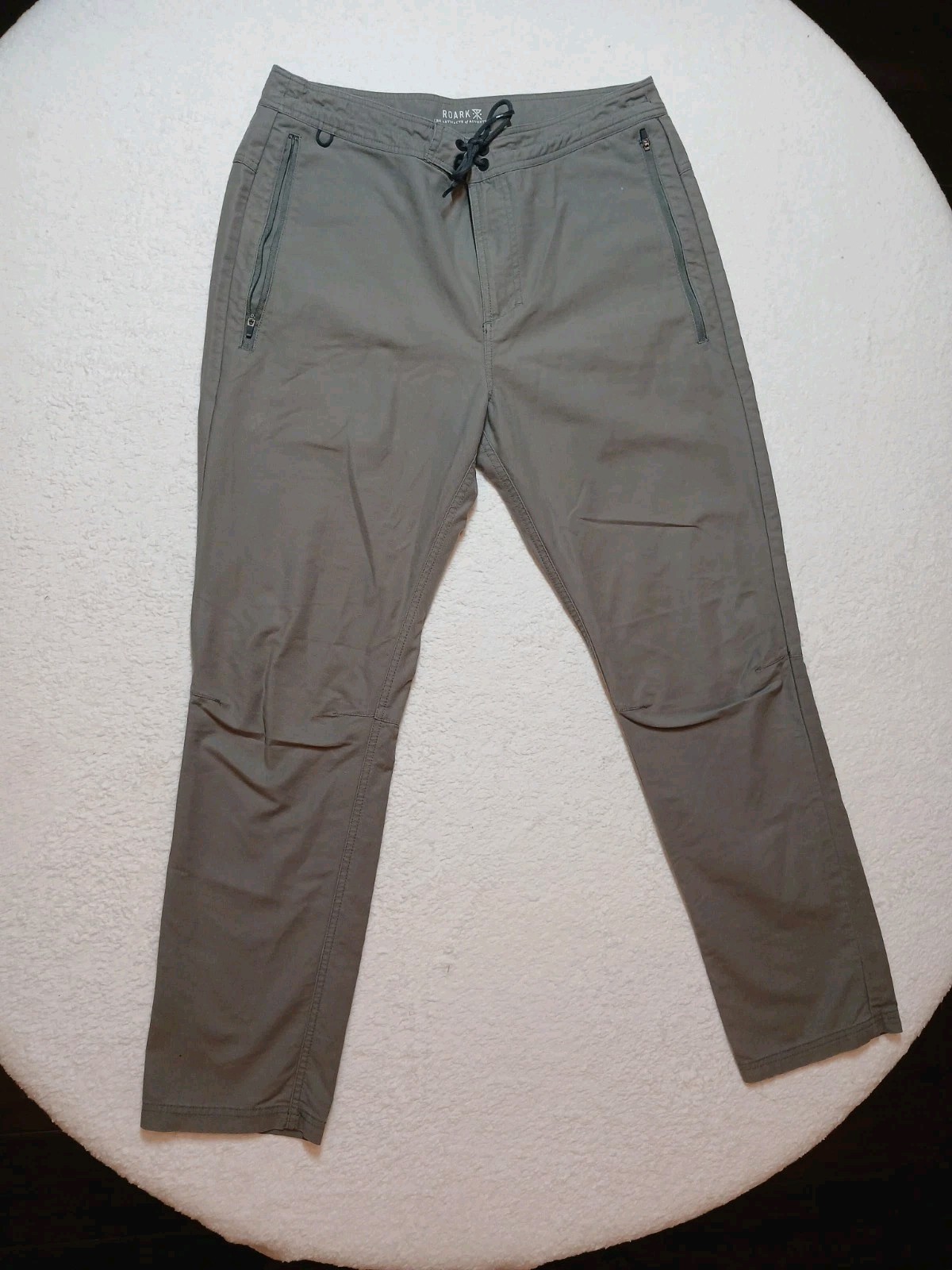 Roark Layover Pants Men\'s 32 Green Travel Drawstring Zip Pocket Adventure