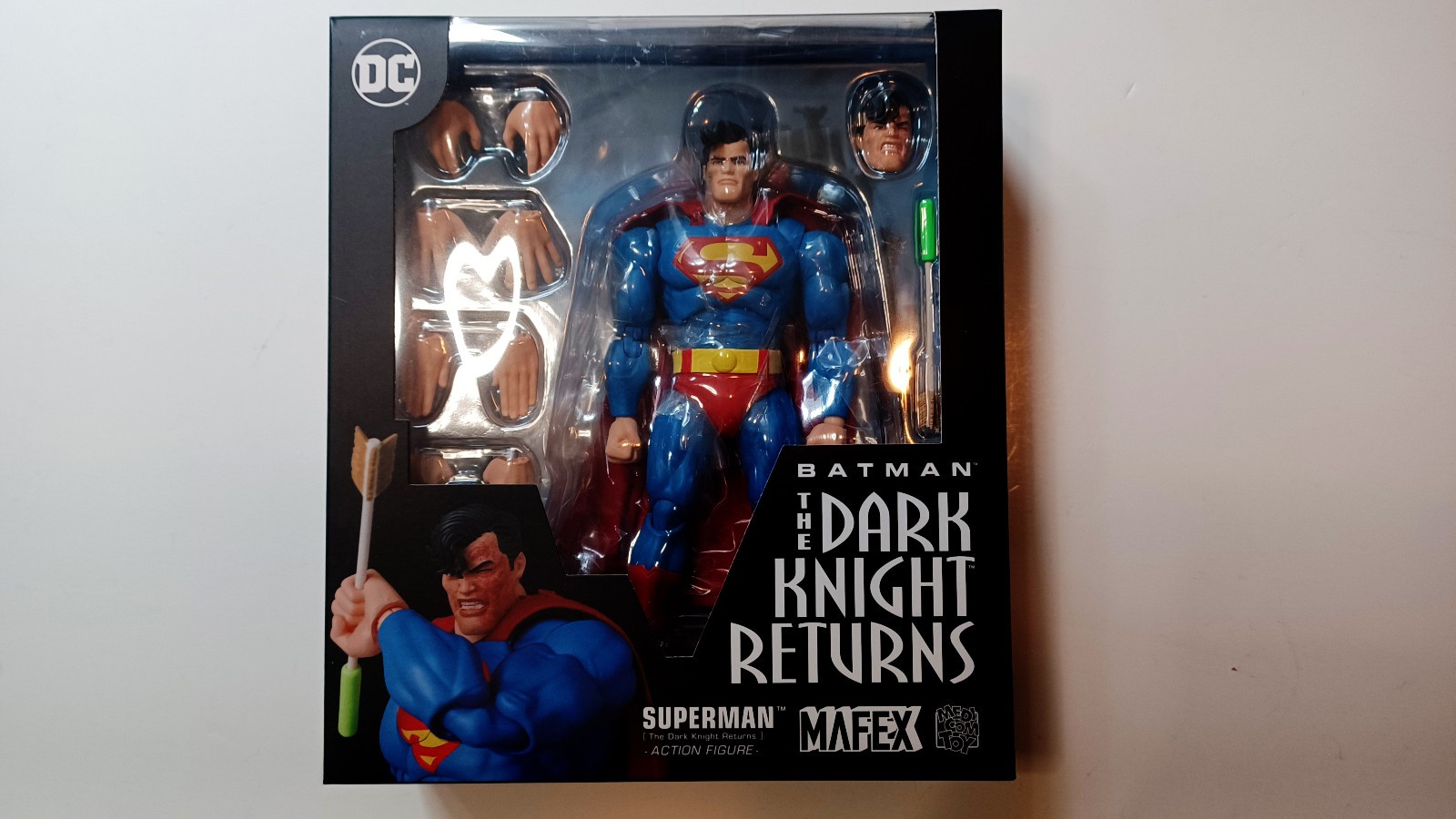 MAFEX No.161 Superman The Dark Knight Returns Ver. Medicom Toy Action Figure New MAFEX No.161 Superman The Dark Knight Returns Ver. Medicom Toy Action Figure New