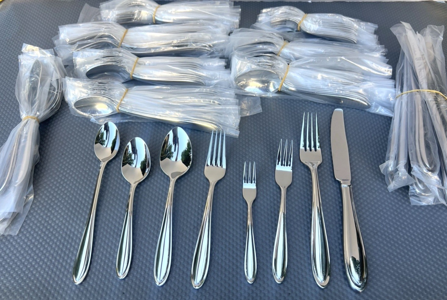 Lenox HAYDEN 18/10 Stainless Flatware Set 101-pcs.  Serves 12 - Unused Shiny