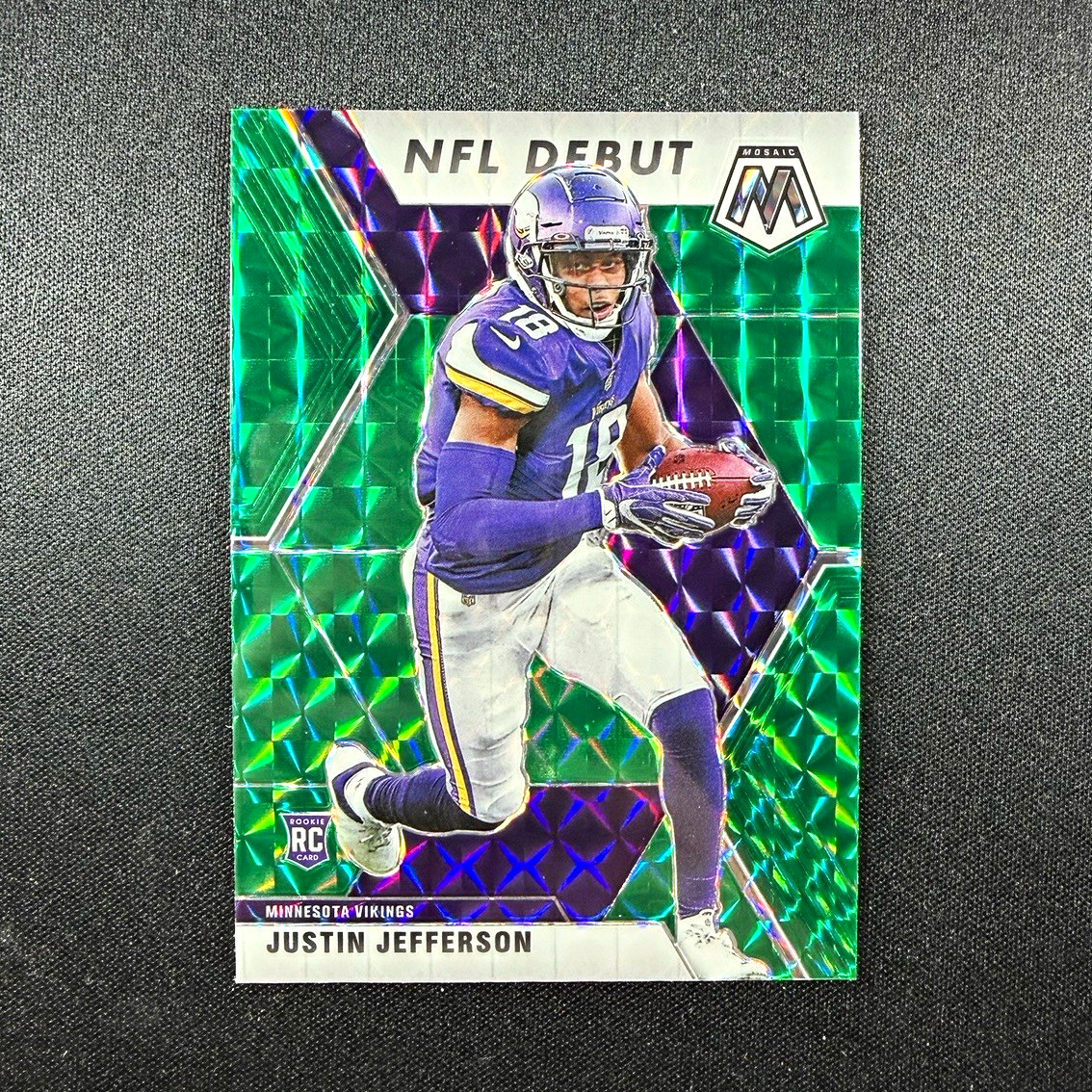 Panini 2020 Mosaic NFL Debut Justin Jefferson #270 Green Mosaic Prizm RC Panini 2020 Mosaic NFL Debut Justin Jefferson #270 Green Mosaic Prizm RC