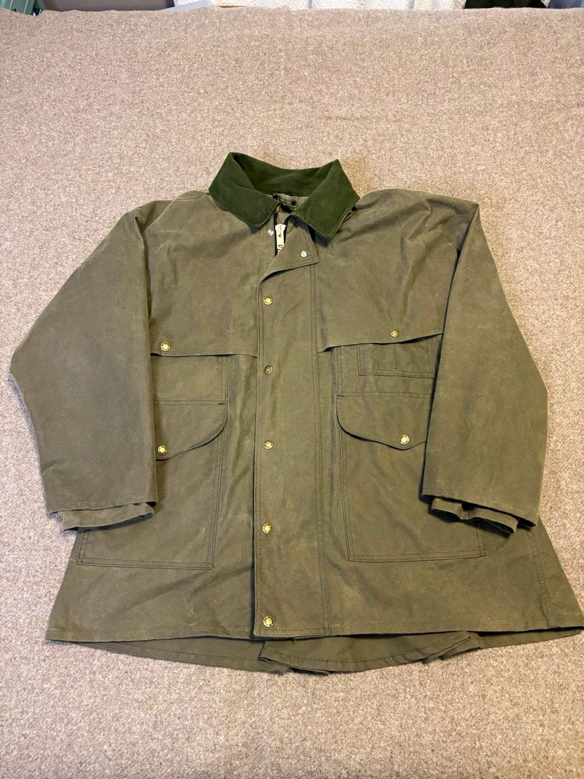 Filson Men\'s M Otter Green Waxed Cotton Shelter Cloth Packer Coat USA