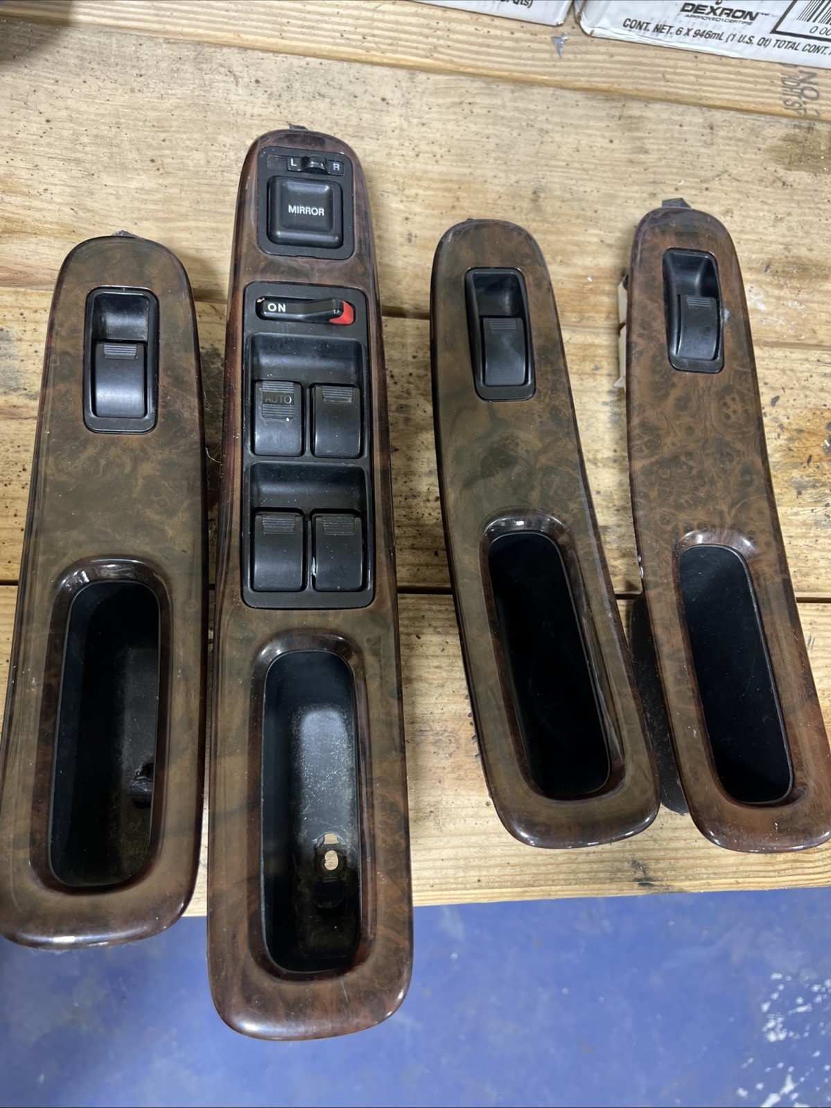 1998-2002 Honda Accord Sedan Complete Wood Grain Door Set (with Switches)