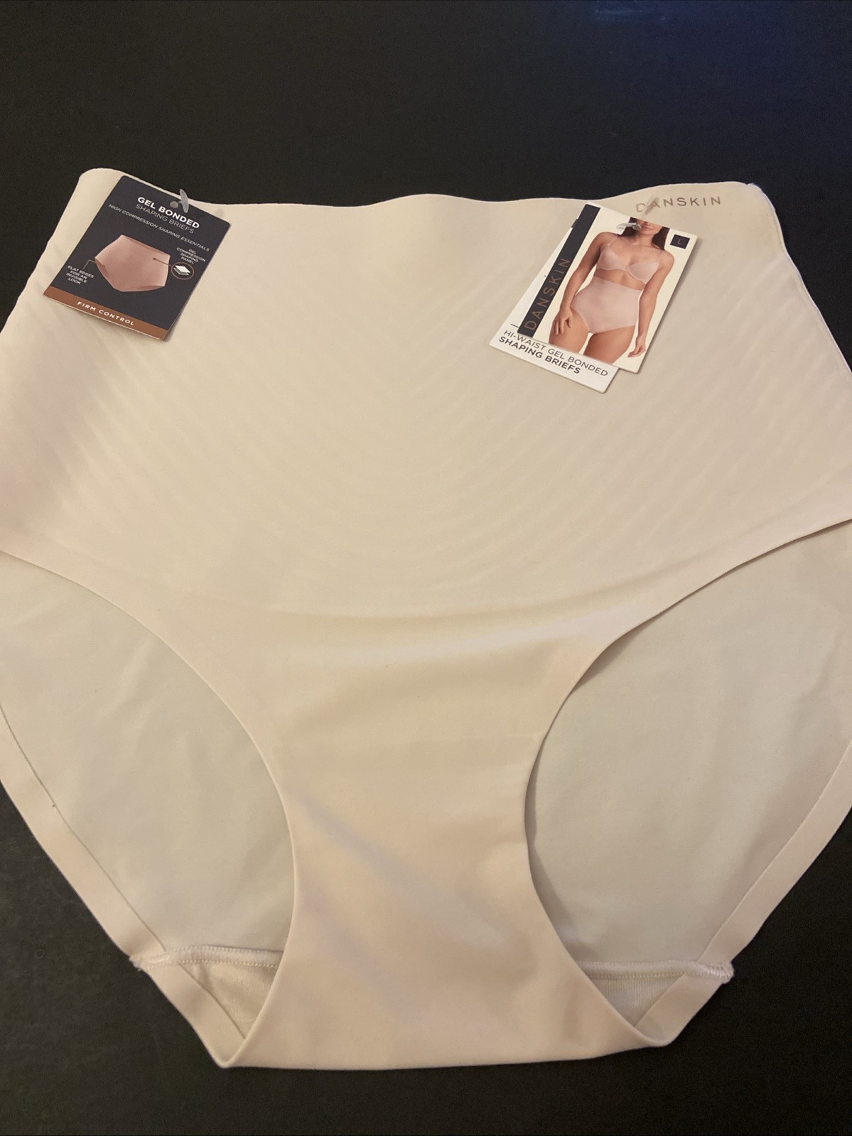 NEW Danskin Crème Color Hi-Waist Shaping Briefs / Large/ $48 NEW Danskin Crème Color Hi-Waist Shaping Briefs / Large/ $48
