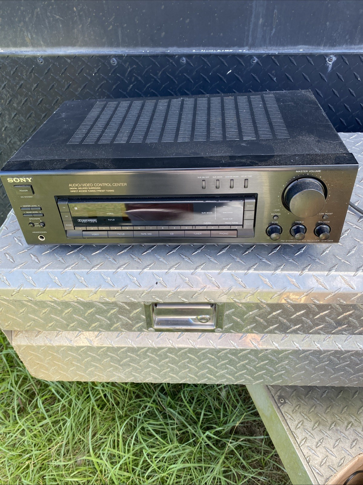 Vintage Sony STR-D615 Stereo Receiver