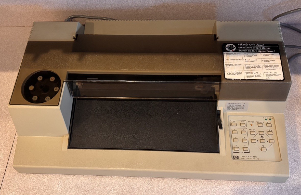 Vintage HP 7475A Graphics Plotter TESTED (see video); Sealed Package 6 pens