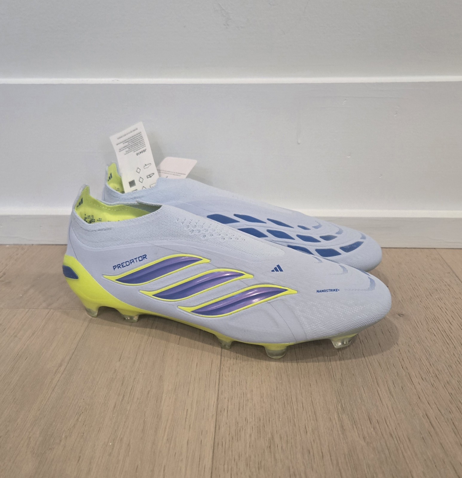 Adidas Predator Elite Laceless FG Ice Cold Precision Pack Men\'s Size 9.5 JS0410 Adidas Predator Elite Laceless FG Ice Cold Precision Pack Men\'s Size 9.5 JS0410