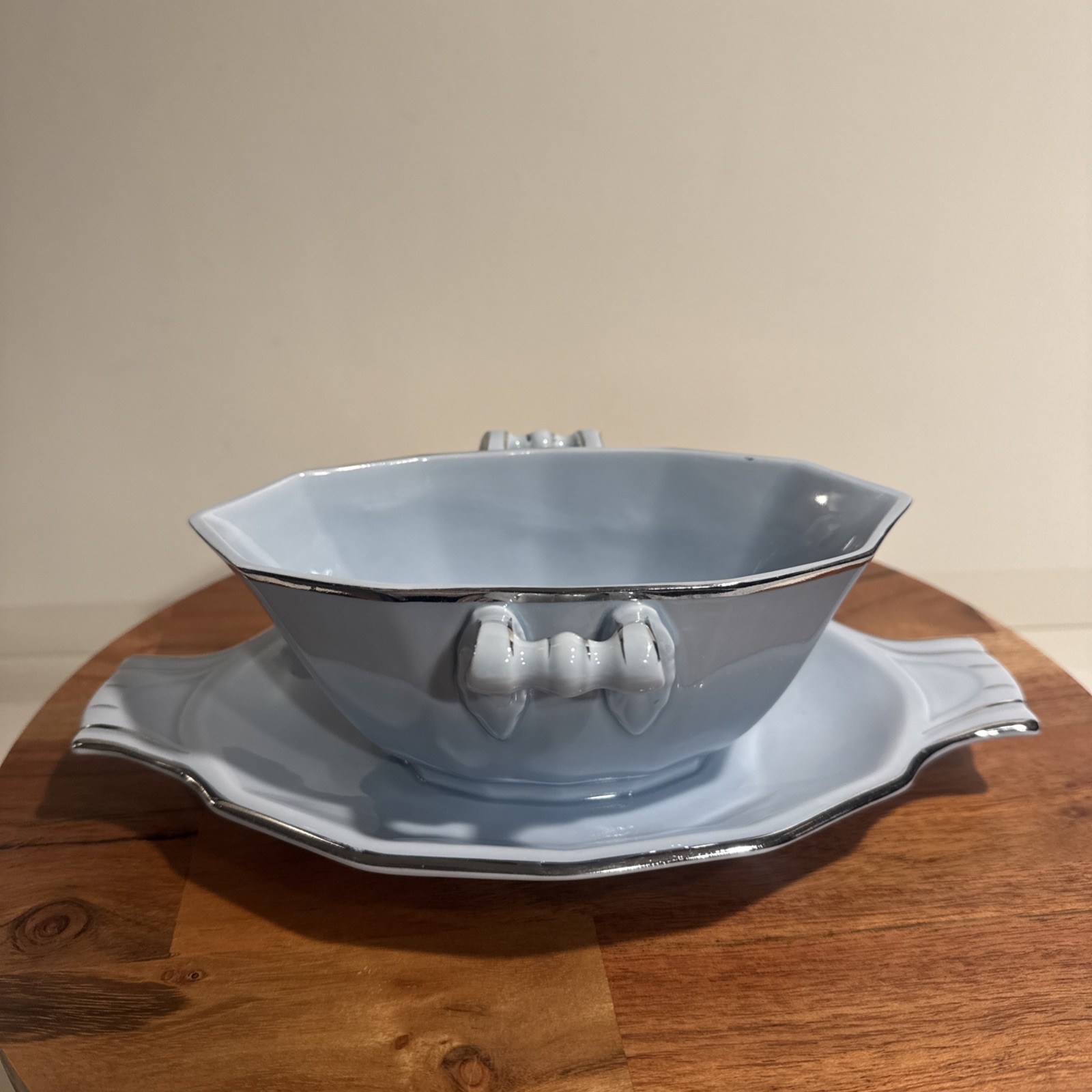 Vintage Haas Czjzek Gravy Boat 1918 Vintage Haas Czjzek Gravy Boat 1918