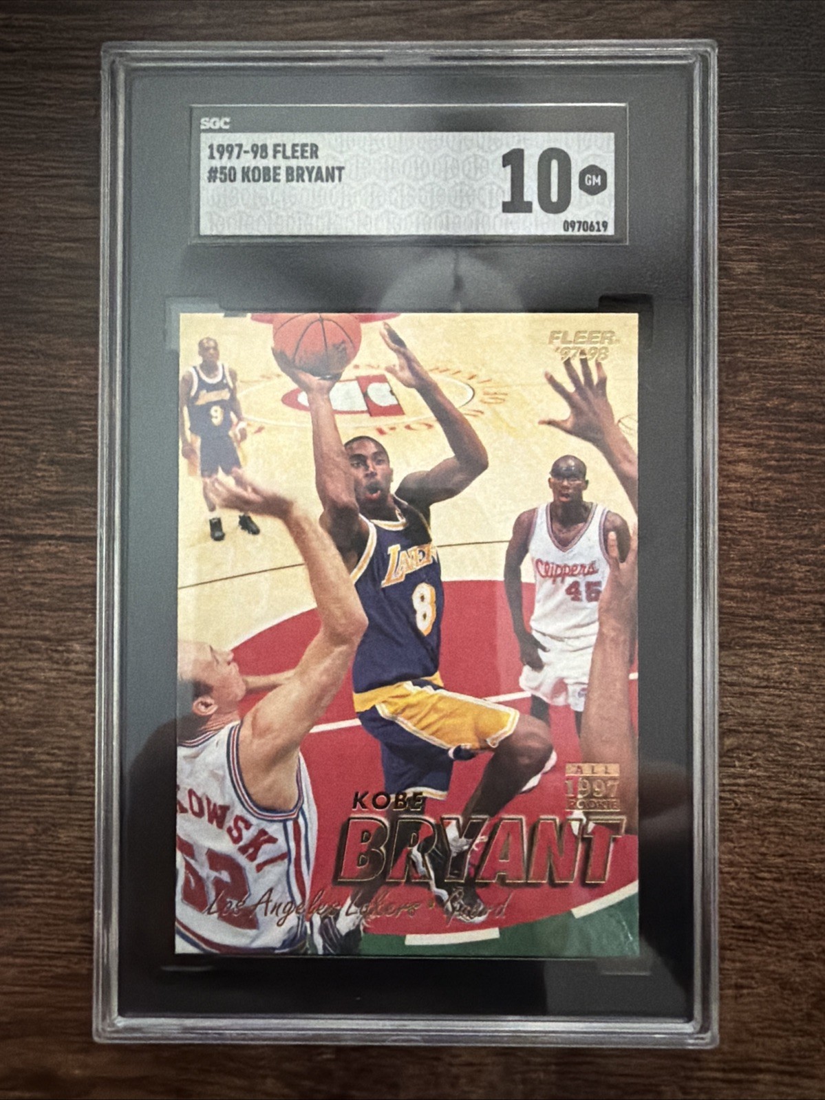 1997-98 Fleer | Kobe Bryant #50 Rookie RC | SGC 10 GEM | Fresh Grade | Pop 37 1997-98 Fleer | Kobe Bryant #50 Rookie RC | SGC 10 GEM | Fresh Grade | Pop 37