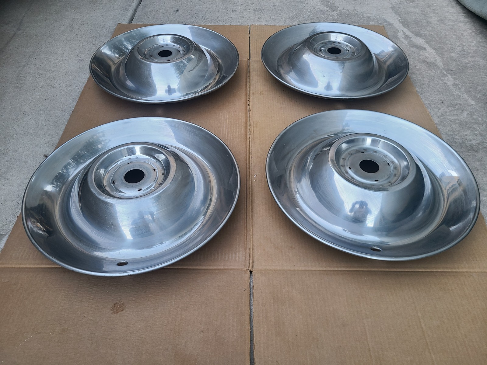1948 TO 1952 CADILLAC STAINLESS SOMBRERO HUBCAPS ORIGINAL GOOD USED 15\