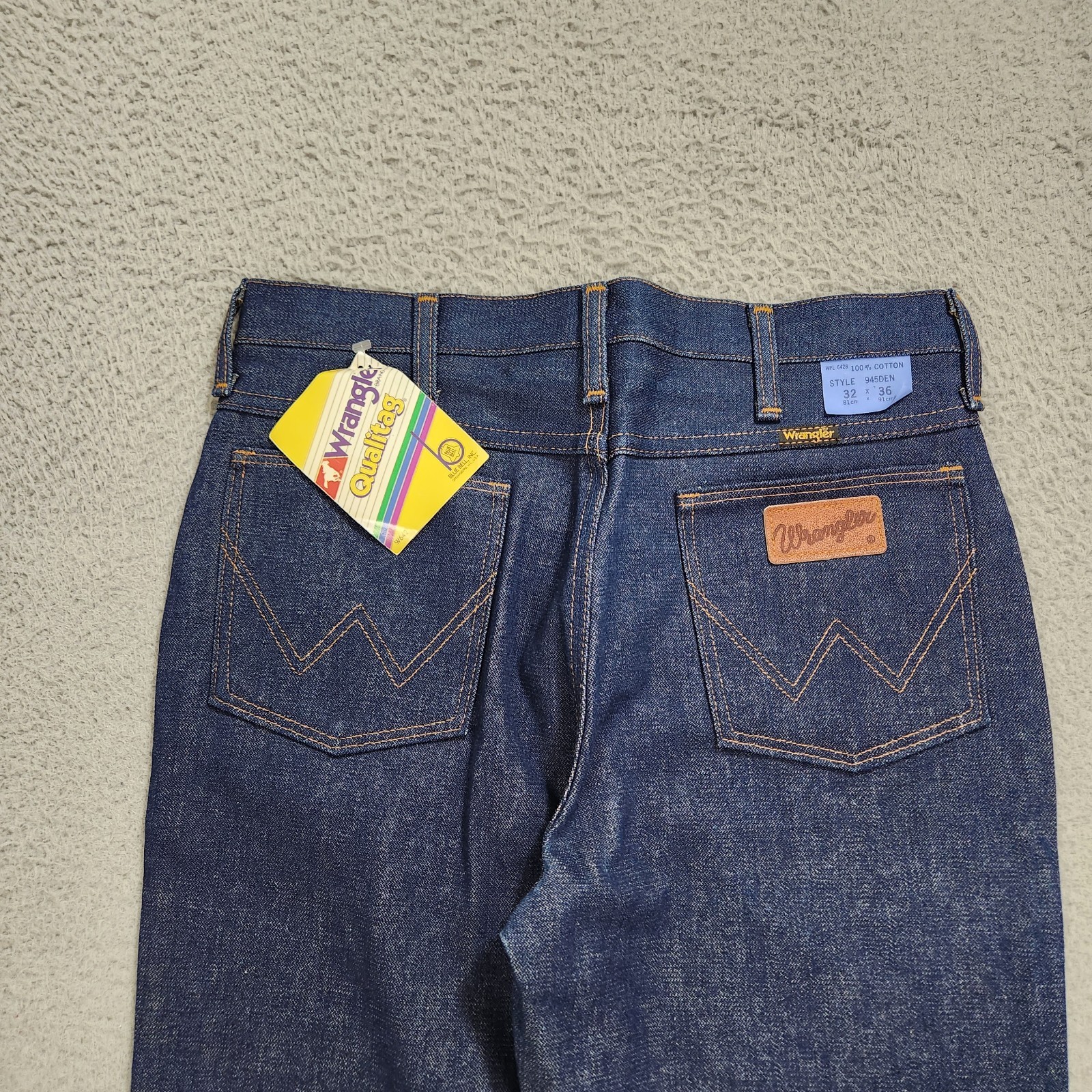 Vintage 70s 80s Wrangler Jeans Mens 32x36 Blue Bootcut 945DEN Deadstock US Made