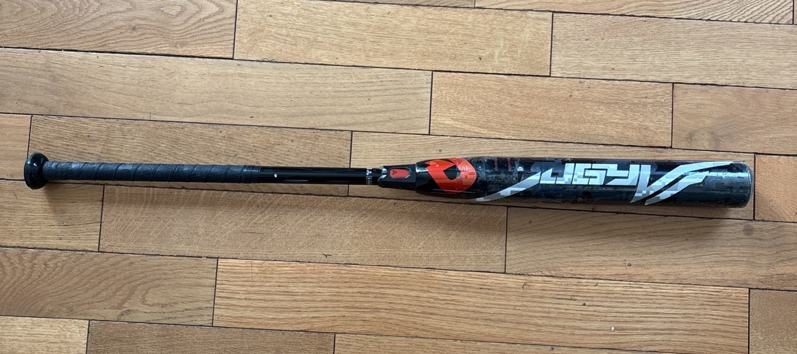 2018 Demarini Juggernaut Juggy DB44 Softball Bat Slowpitch WTDXNTB 27 USSSA 220 2018 Demarini Juggernaut Juggy DB44 Softball Bat Slowpitch WTDXNTB 27 USSSA 220