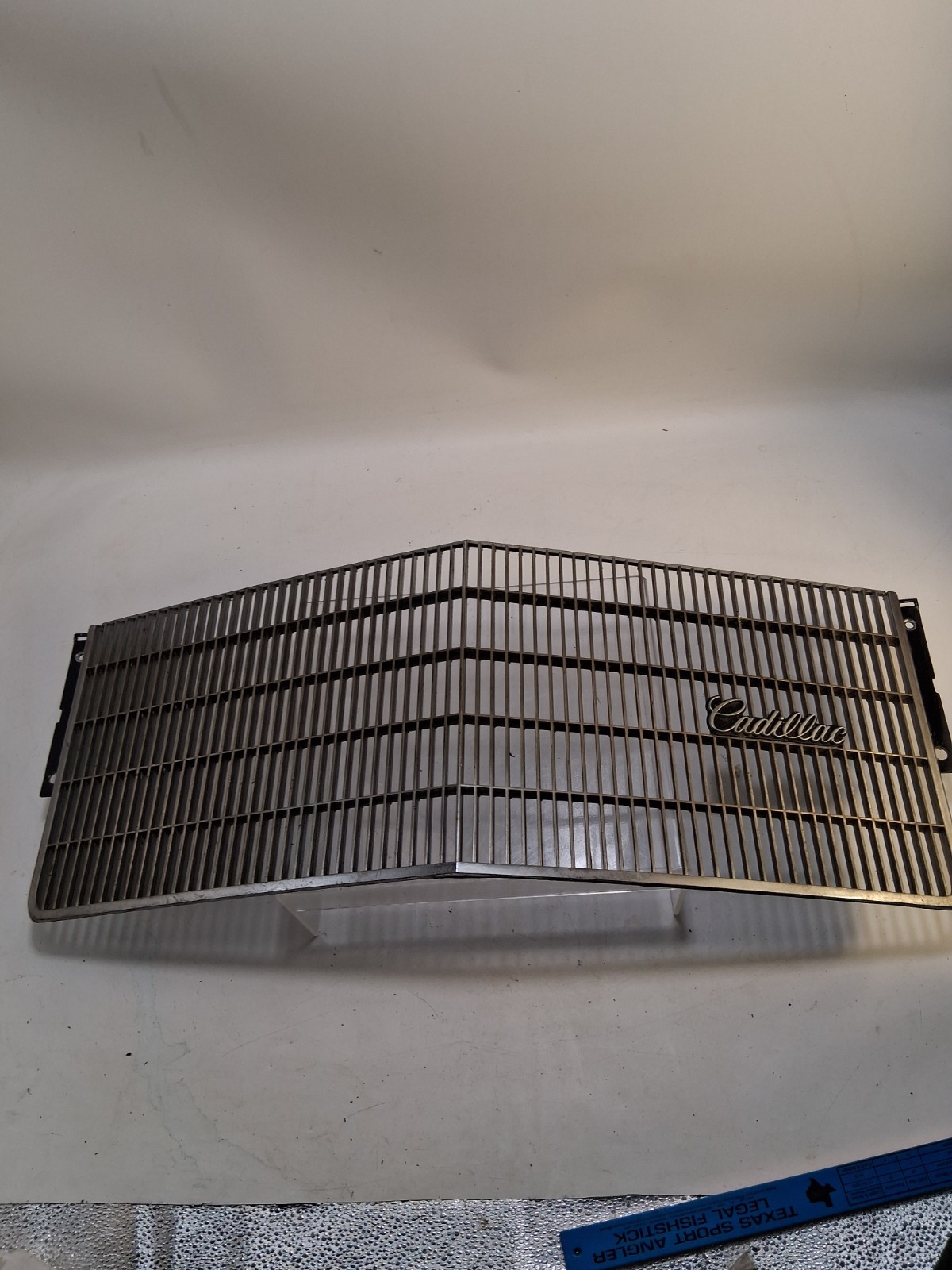 VINTAGE 1979 - 1985 (1983) CADILLAC ELDORADO OEM FRONT GRILLE GRILL INSERT 