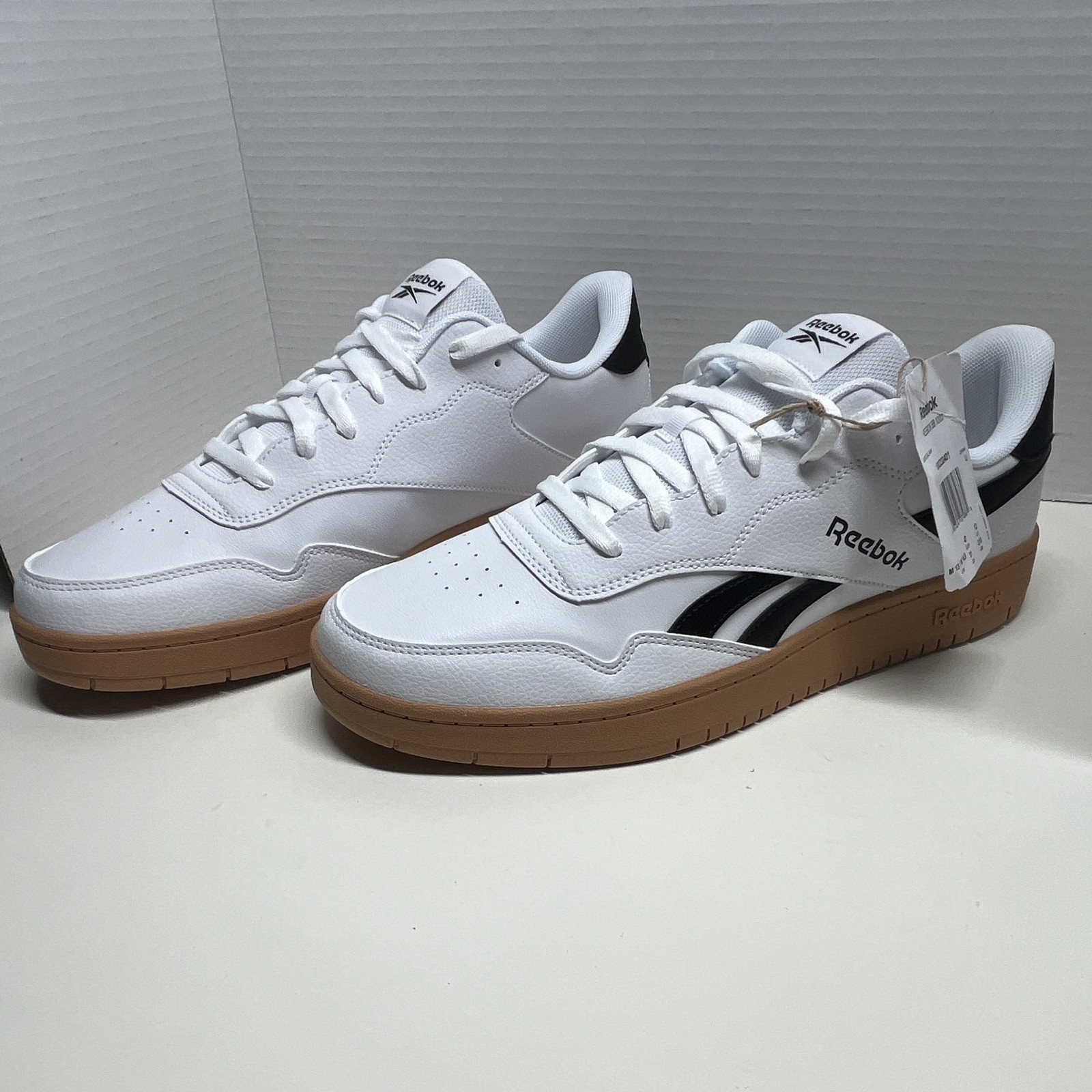 Brand New Reebok BB 1000 Basketball Sneakers White Black Gum 100232401