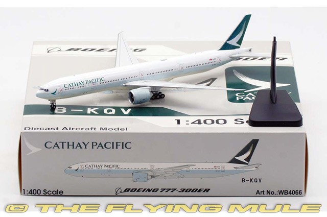 Aviation 400 1:400 777-300ER Cathay Pacific B-KQV