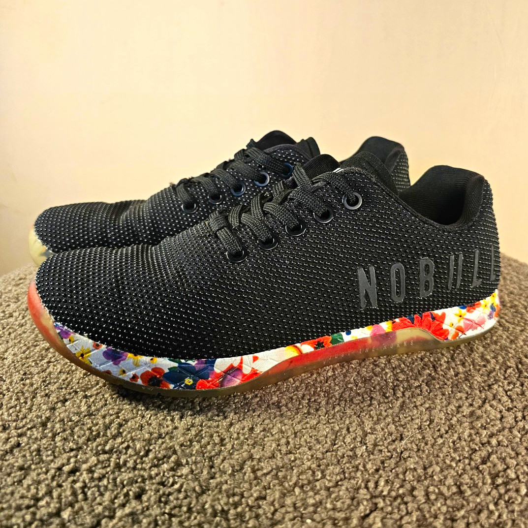 NOBULL SuperFabric Black Daisy Floral Trainer Womens CrossFit Gym Shoes