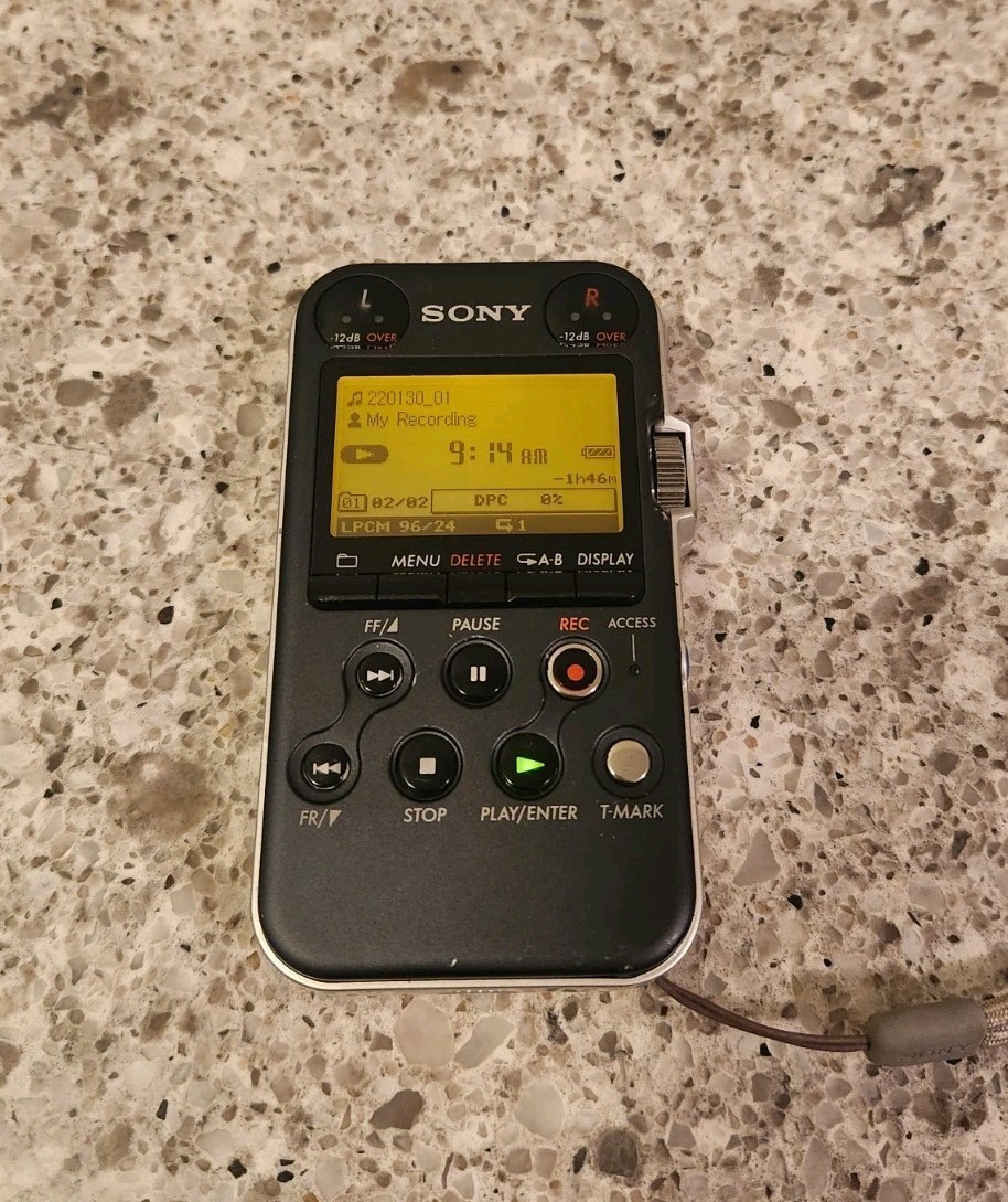 Sony PCM-M10 Audio Linear PCM Recorder Black Sony PCM-M10 Audio Linear PCM Recorder Black