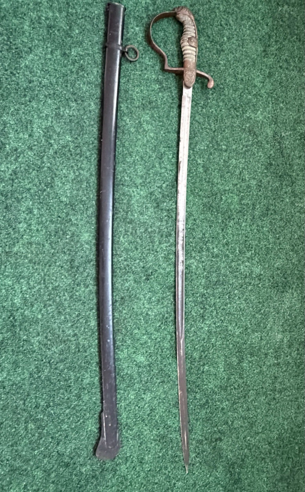 ORIGINAL Imperial German Lion Sword Etched Blade With Scabbard ORIGINAL Imperial German Lion Sword Etched Blade With Scabbard