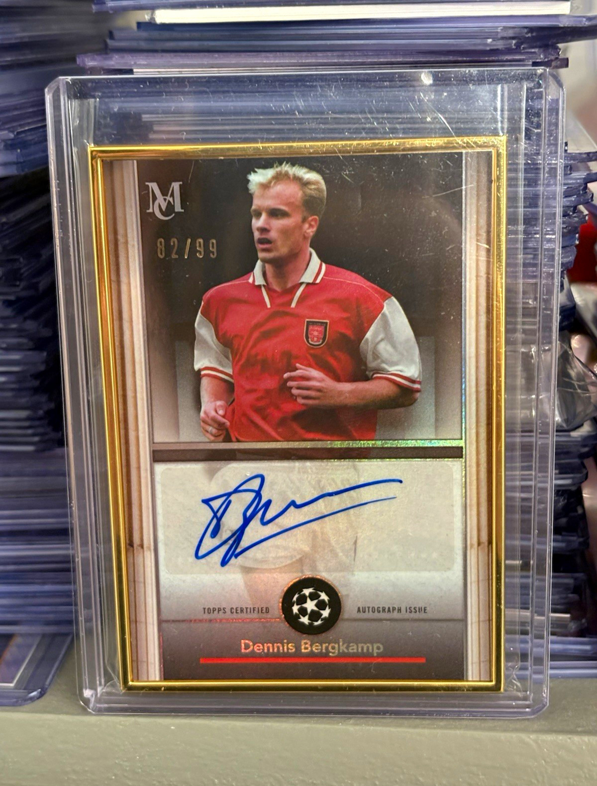 Topps Museum UEFA Club Competitions Dennis Bergkamp Framed Auto FA-DB /99 Topps Museum UEFA Club Competitions Dennis Bergkamp Framed Auto FA-DB /99