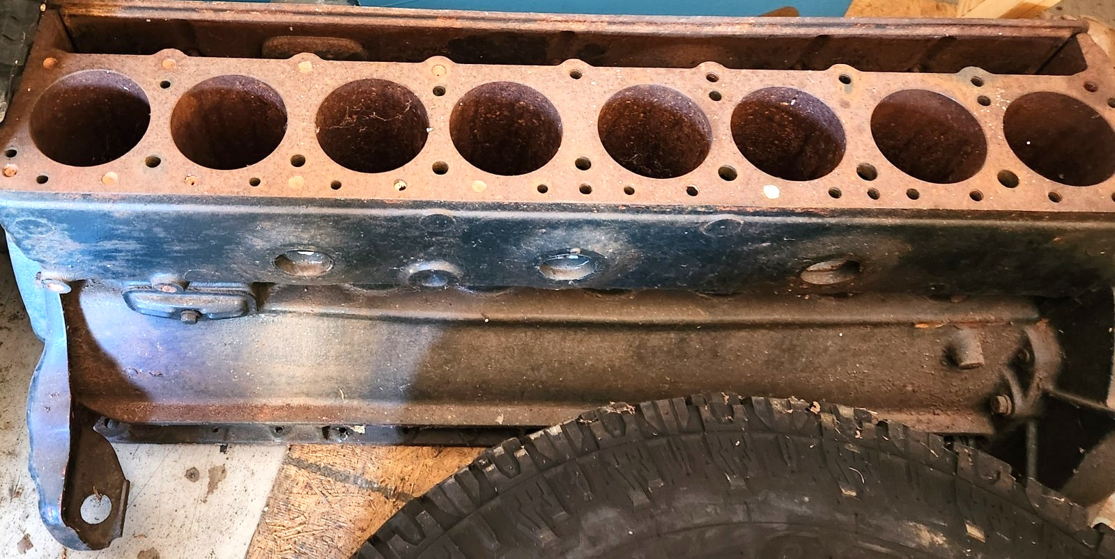 1938 Buick Inline Century 60 series 320 CI engine block core, no shipping.