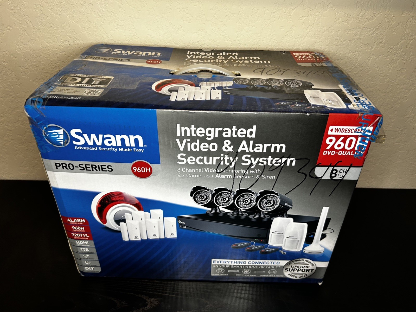 BRAND  IN BOX Swann 8Channel ProSeries 960H DVR with 1TB Hard Drive G1N