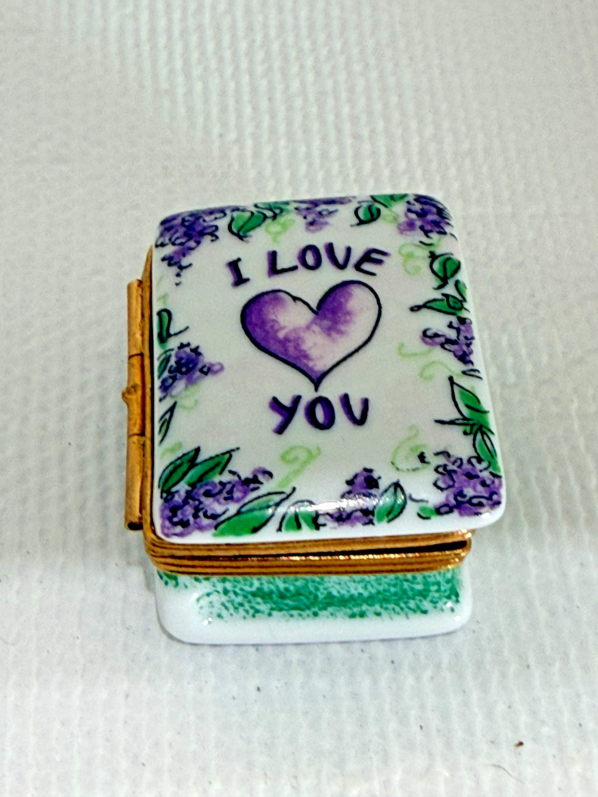 Vintage Limoges France I LOVE YOU Hand Paint Porcelain Trinket Box Purple Heart Vintage Limoges France I LOVE YOU Hand Paint Porcelain Trinket Box Purple Heart