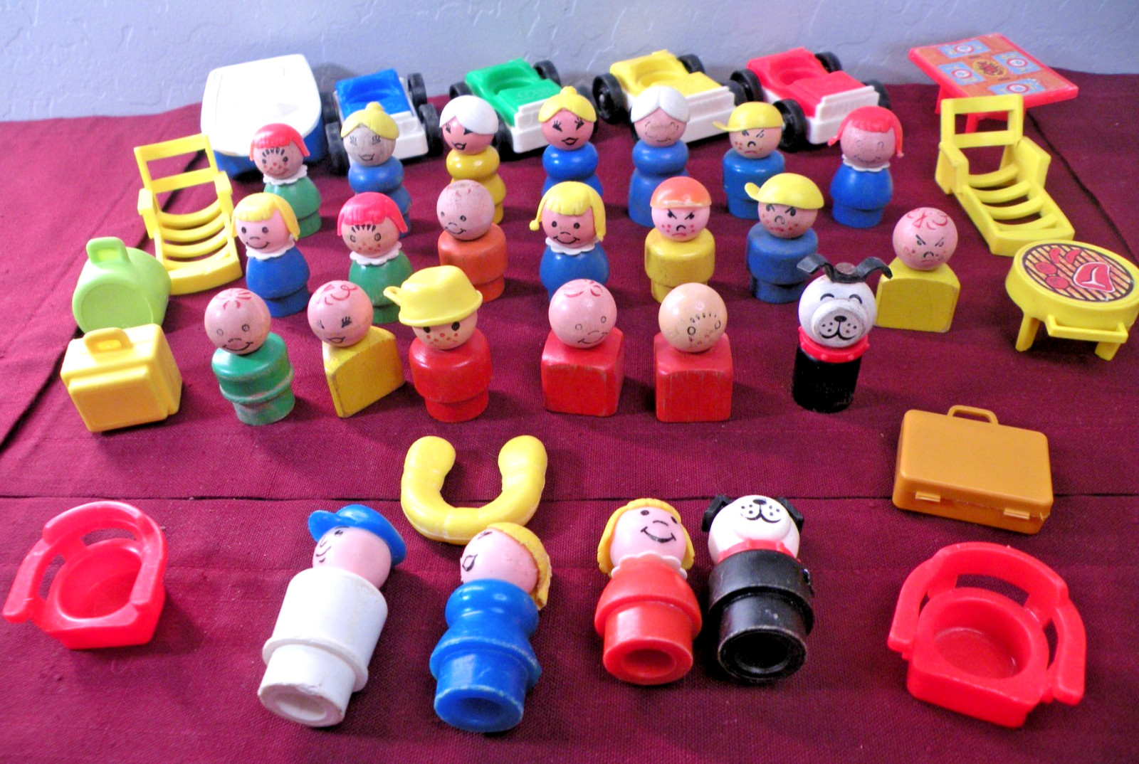 Lot of 24 Vintage Fisher Price Little People 20 Wooden 4 Plastic + Cars Chairs + Lot of 24 Vintage Fisher Price Little People 20 Wooden 4 Plastic + Cars Chairs +