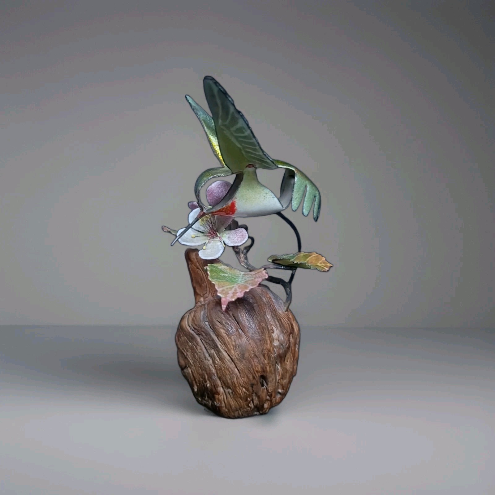 Vtg Norman & Judith Brumm enamel Hummingbird  6.5\