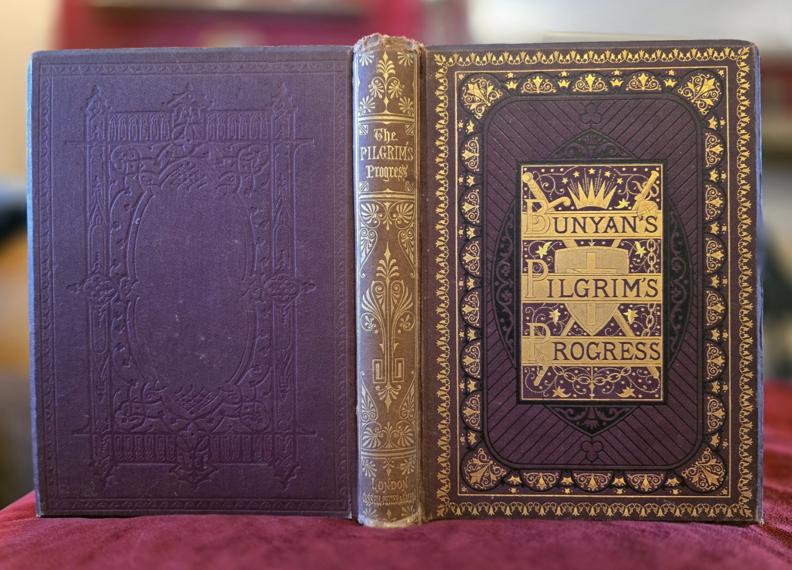 Antique Book PILGRIMS PROGRESS By John Bunyan, Cassell 1800s Illustrated