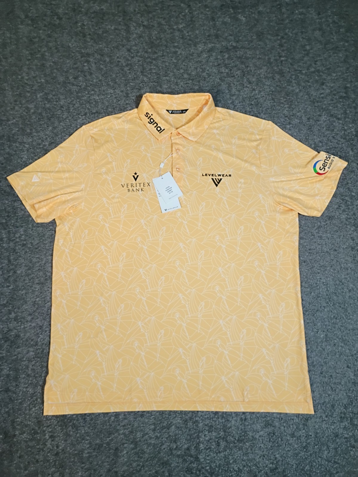 NEW Levelwear Golf Polo XL Yellow Pattern Paradise Sorbet Veritex Bank Logo Mens