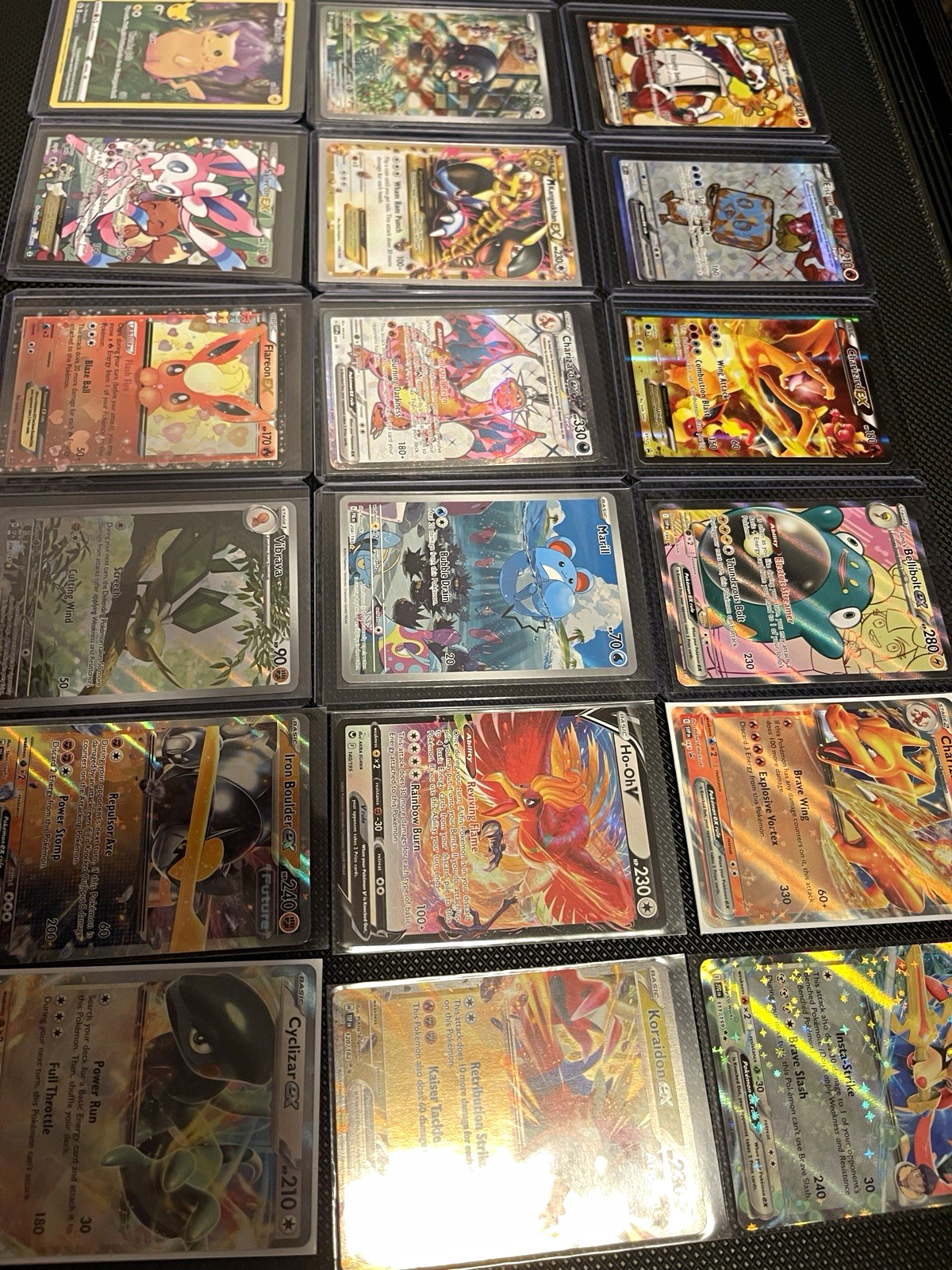 POKÉMON 200 CARD LOT INCLUDING 15 HOLOGRAPHICS/SIR/EX/VINTAGE.