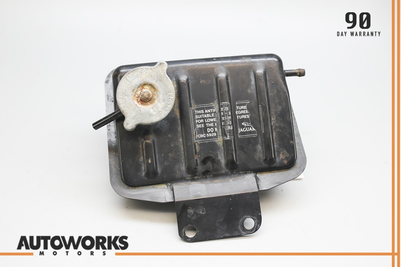 93-96 Jaguar XJS Series 3 Coolant Expension Overflow Tank Bottle CBC5929 OEM 93-96 Jaguar XJS Series 3 Coolant Expension Overflow Tank Bottle CBC5929 OEM