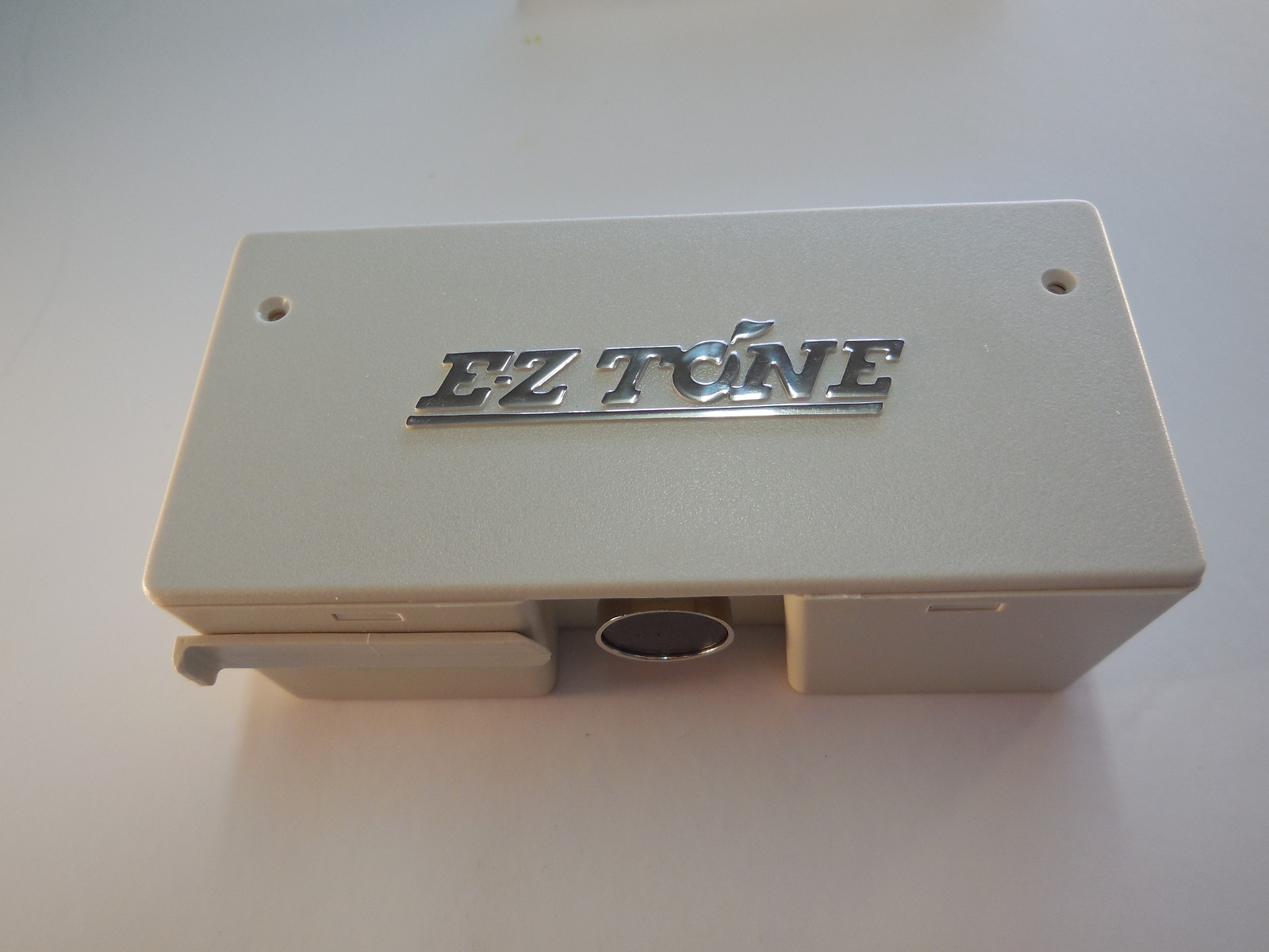 EZ-TONE Magnetic Door Chime