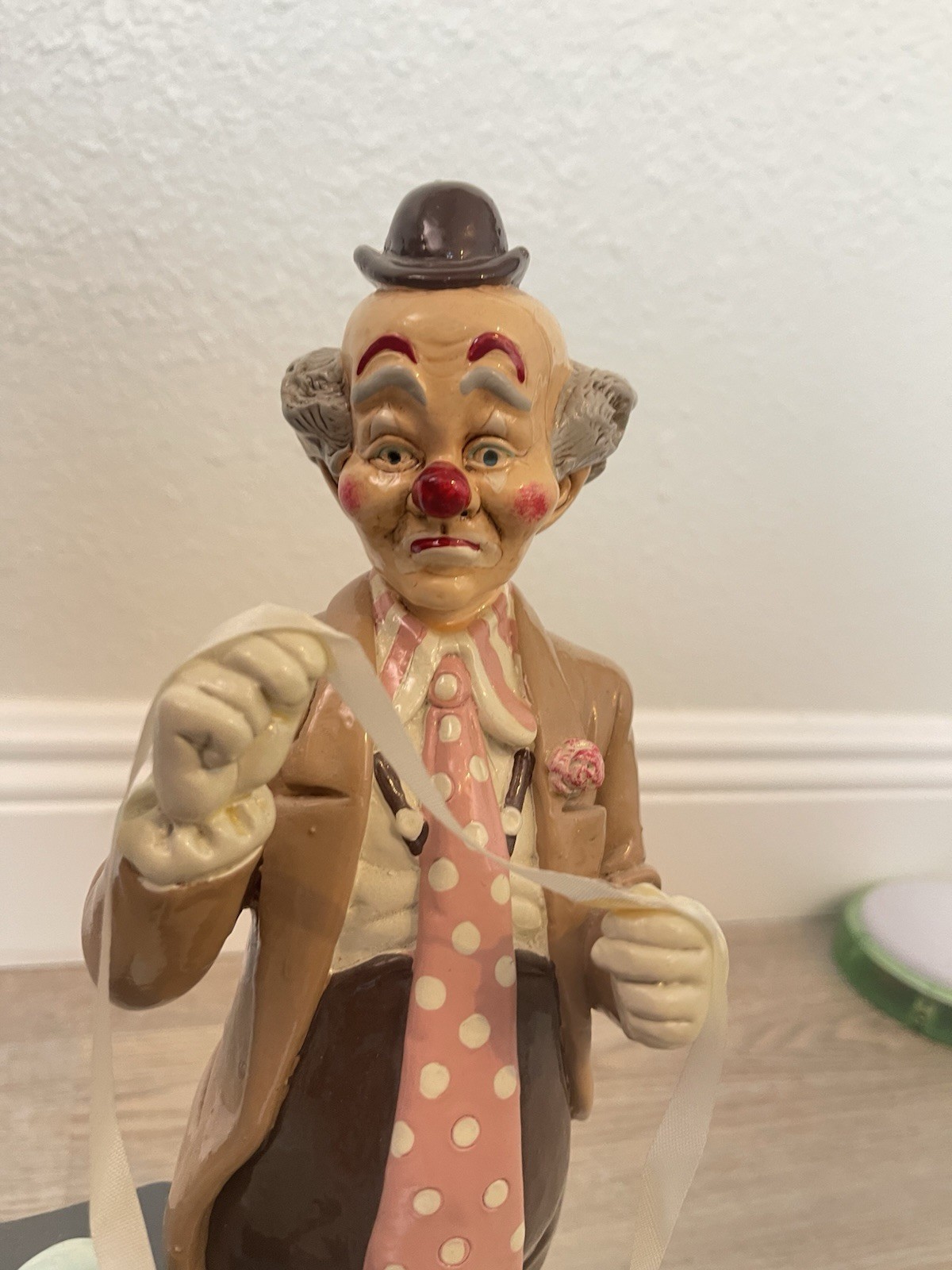 Vintage Judi\'s Pastime Clown Figurine, Signed, 1983 From The NY stock Exchange Vintage Judi\'s Pastime Clown Figurine, Signed, 1983 From The NY stock Exchange