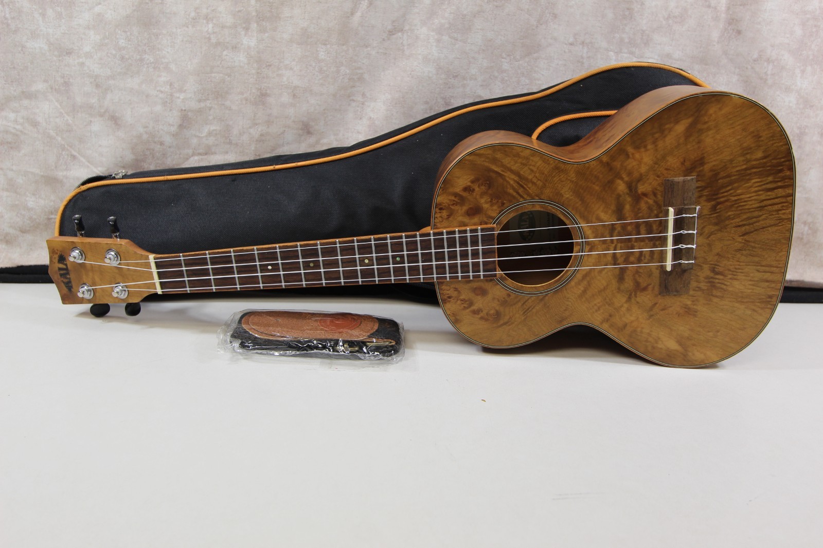 KALA KA-CARA-BUR-T EXOTIC BURL TENOR UKULELE SALTED CARAMEL W/ BAG  (9RE26CA)