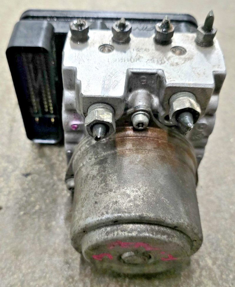 2006-2008 Honda Pilot 3.5L FWD Anti-Lock Brake ABS Pump Motor STWA0 OEM