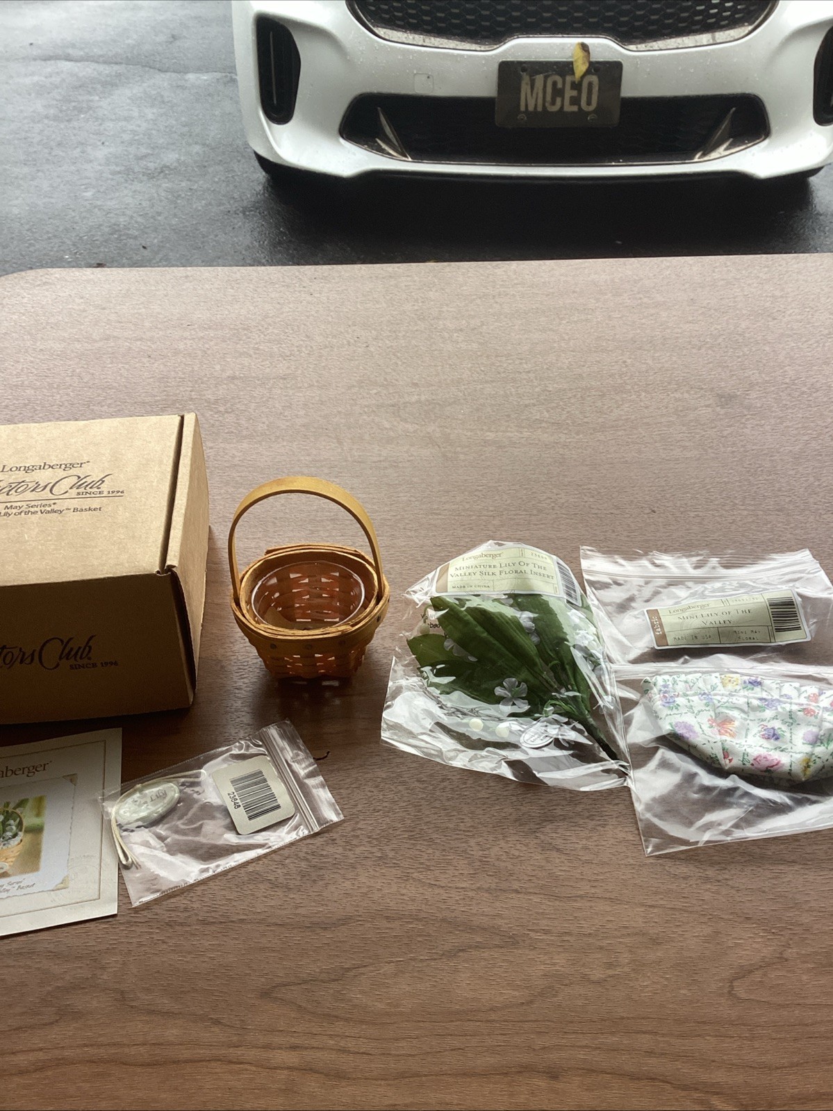 Longaberger  Collectors Club May Series Mini Lily series  Basket in box